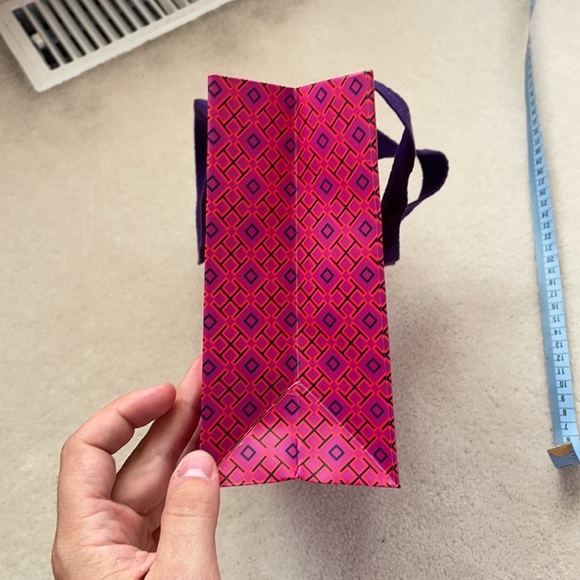 Tory Burch Shopper - Picture 5 of 8